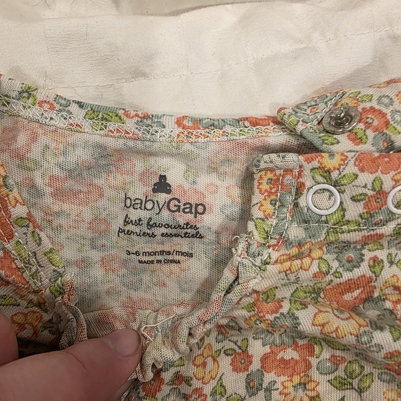 Baby Girl Patterned Bundle - Picture 8 of 12